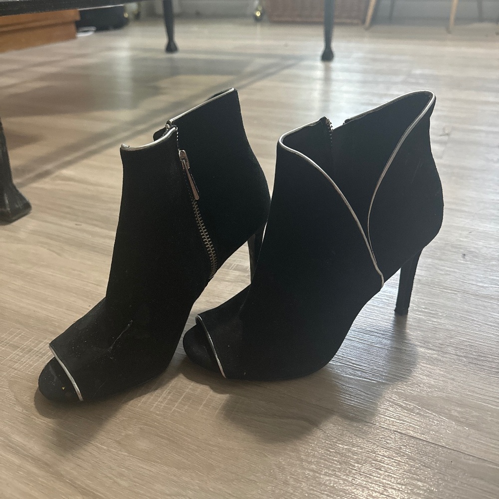 Michael Kors Black Heels